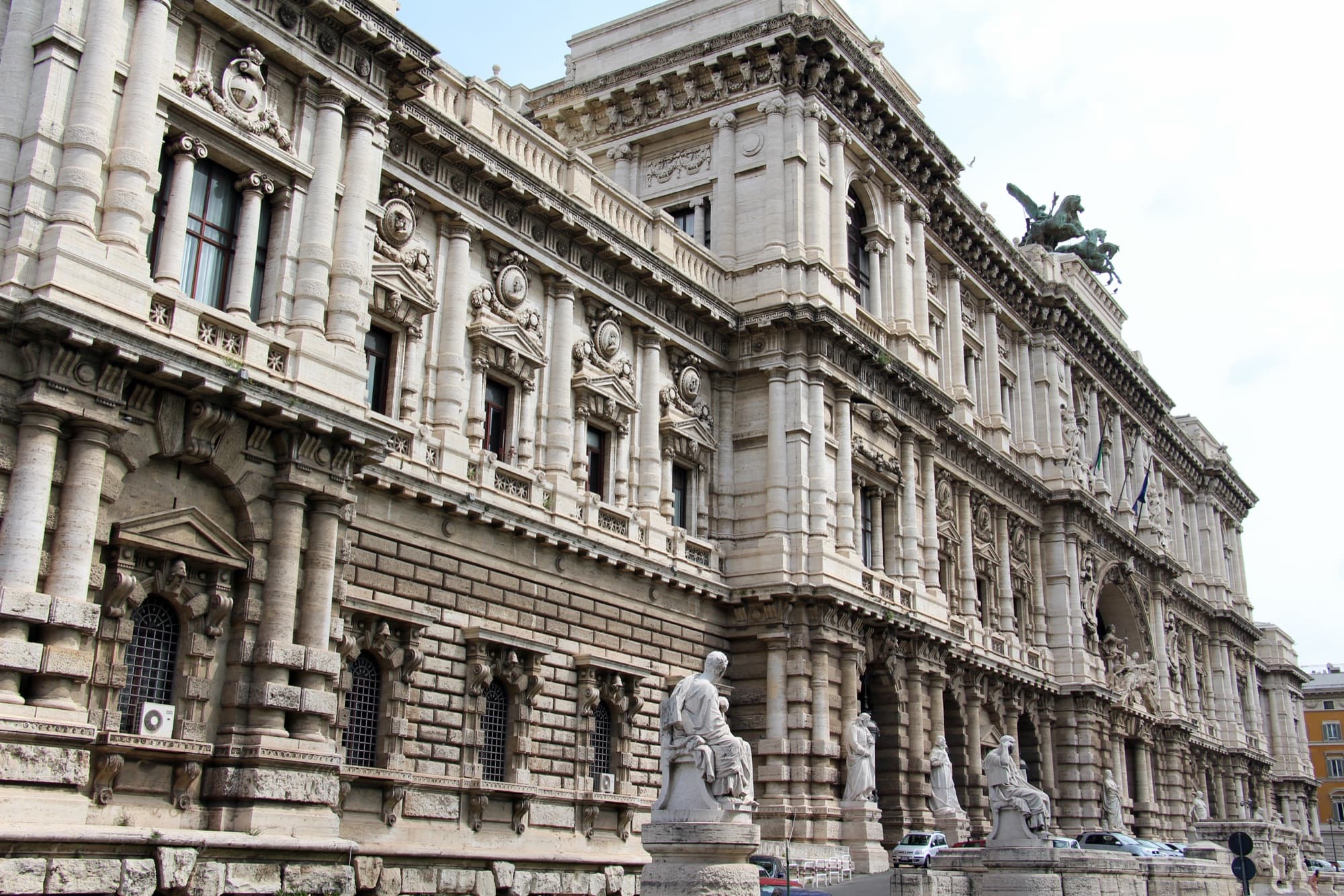 Palazzo di Giustizia, sede da Corte de Cassação, em Roma